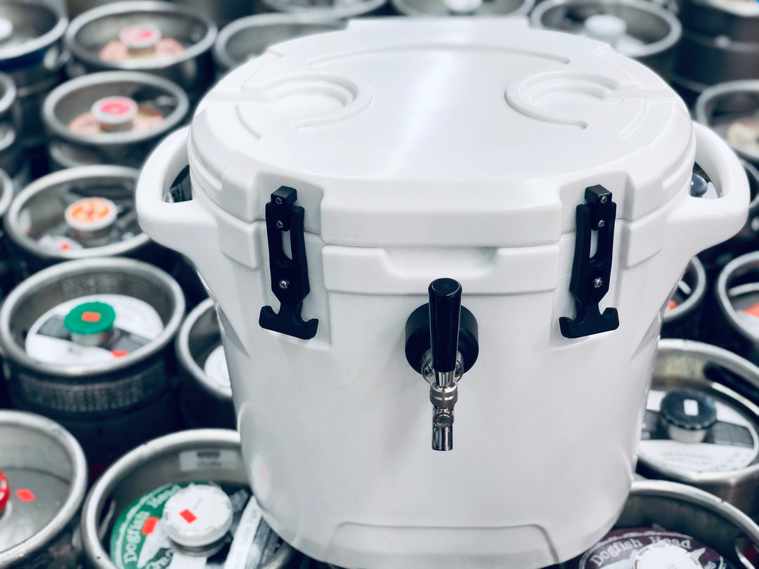 1-Tap Tailgate Jockey Box on Kegs by Coldbreak